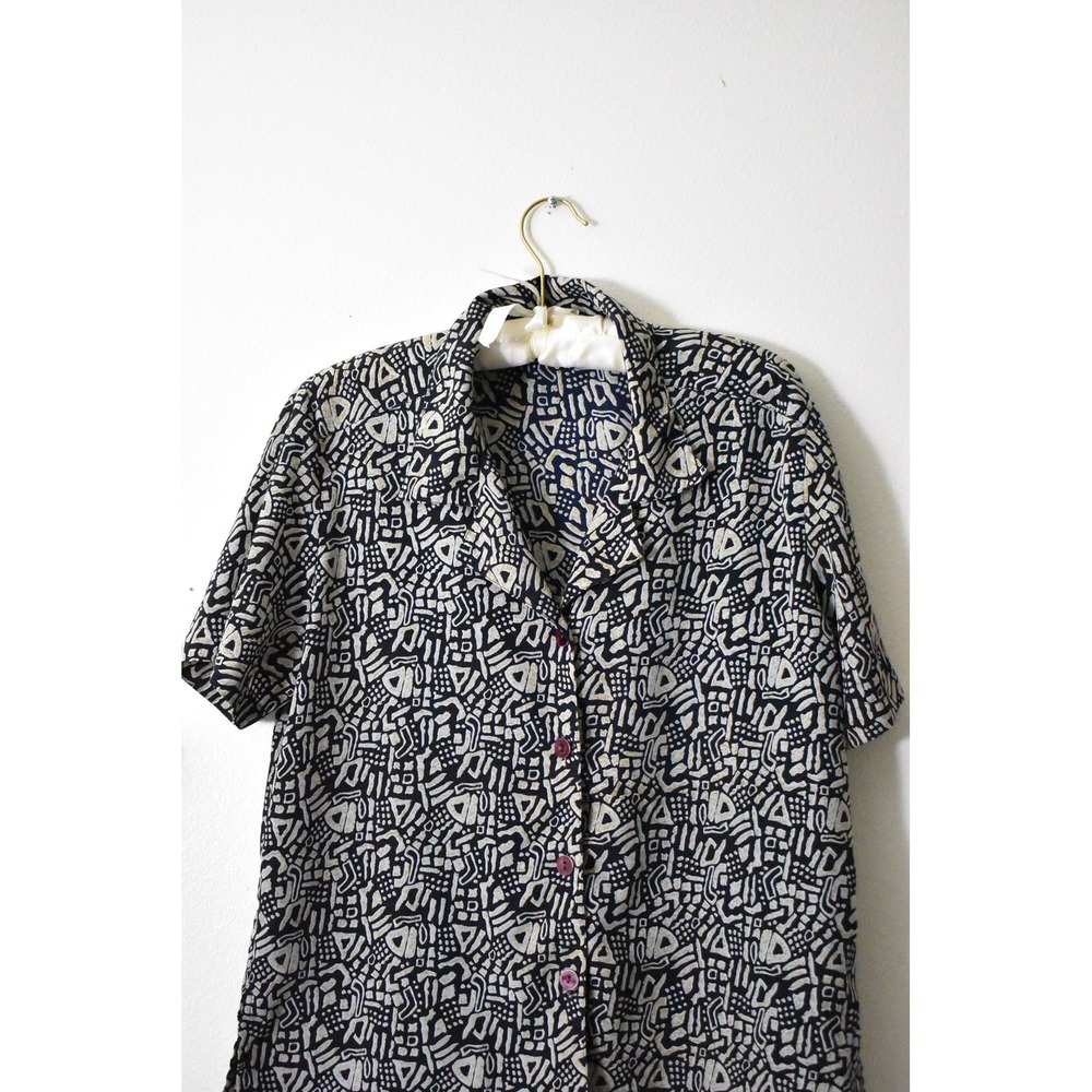 Vintage Notations Navy Blue Cream Abstract Geometric Button Up Blouse Top Womens - Picture 2 of 6
